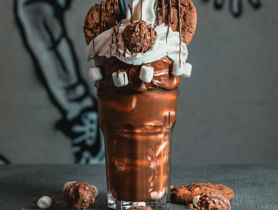 Milk shake de chocolate com chantili